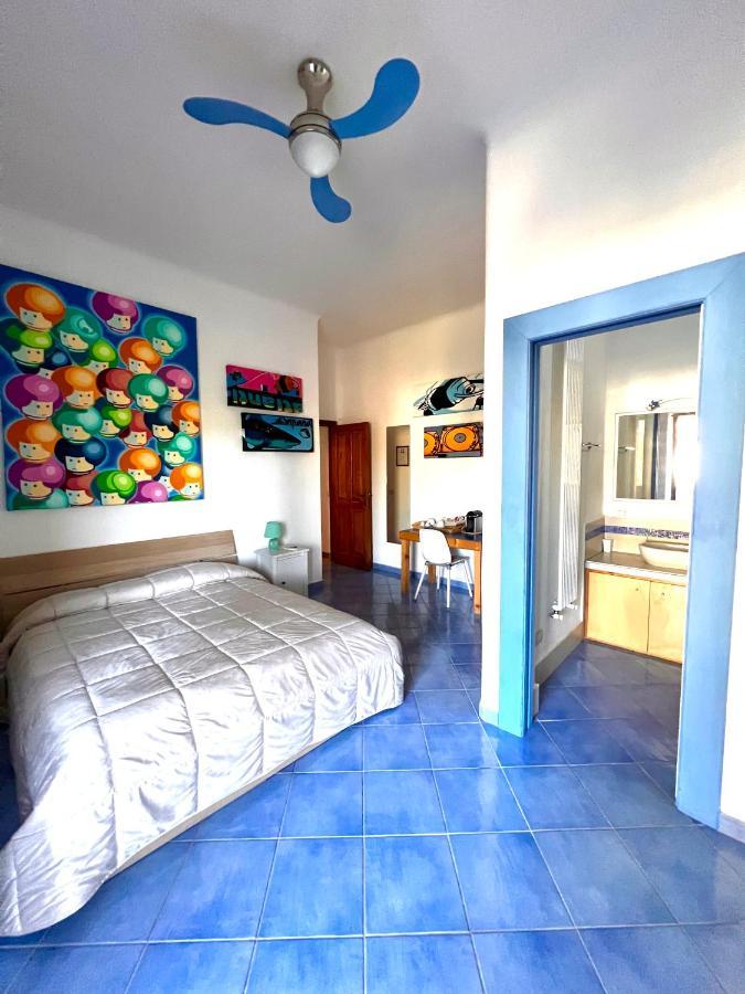 B&B Villa Regine Forio  ภายนอก รูปภาพ