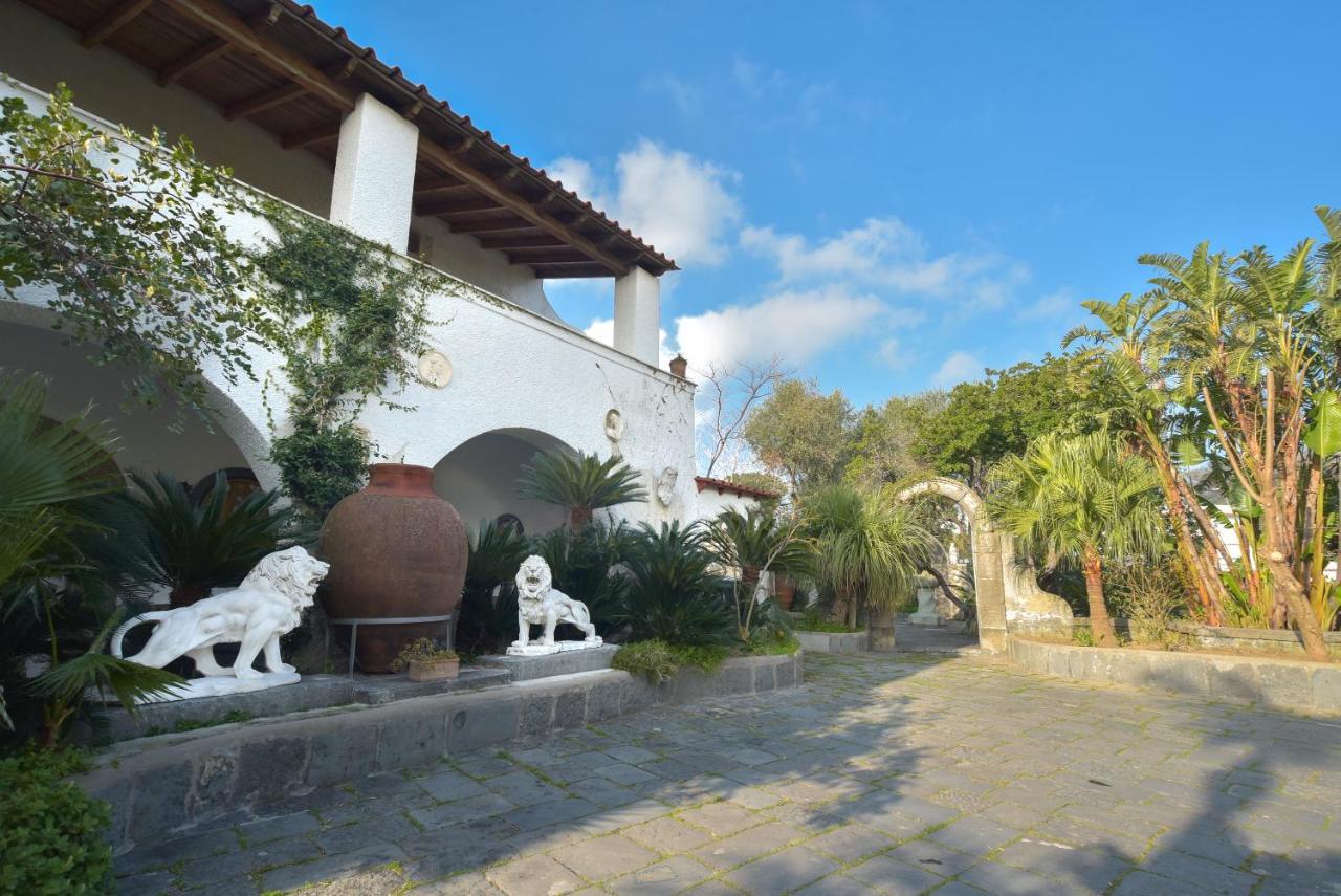 B&B Villa Regine Forio  ภายนอก รูปภาพ